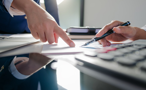 選擇北京朝陽(yáng)區(qū)代理記賬企業(yè)費(fèi)用有什么？