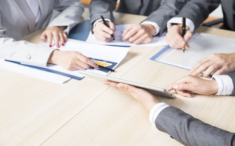 北京公司注冊申請材料、優(yōu)勢及申請費(fèi)用有哪些? 北京公司注冊申請材料、優(yōu)勢及申請費(fèi)用有哪些?